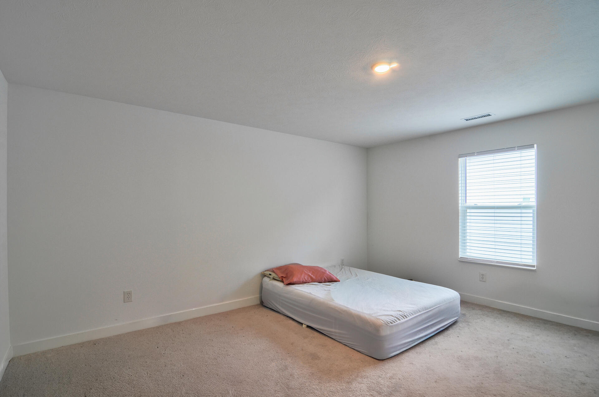 3670 Roland Drive Danville, IN 46122 - Photo 29 of 30 1921x1272