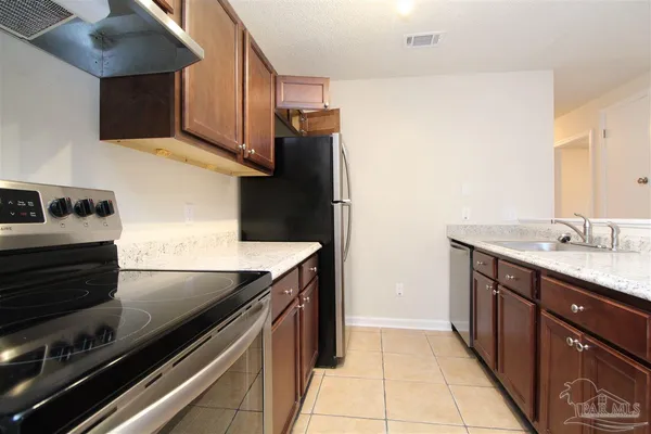 $1,500 | 6948 Spanish Trail, Pensacola, FL 32504