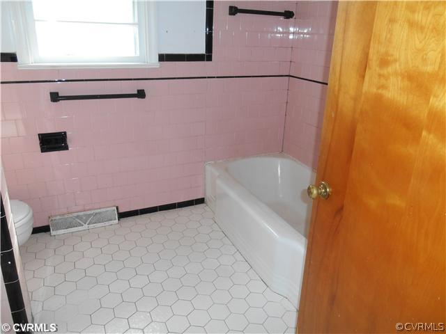 313 Ridge Road Colonial Heights, VA 23834 - Photo 15 of 24 Gallery Image 15