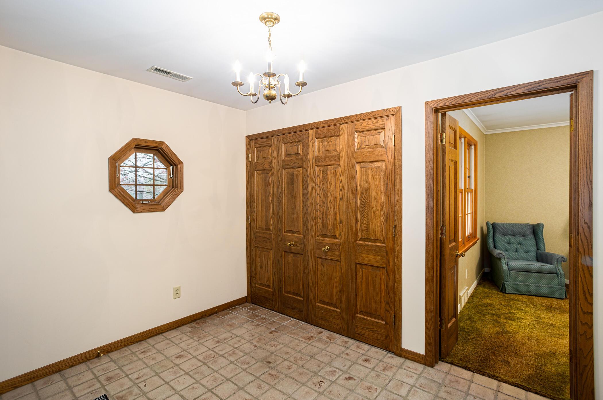 2368 Wickliffe Road Columbus, OH 43221 - Photo 12 of 59 2368 Wickliffe Road, Columbus, Ohio 4322