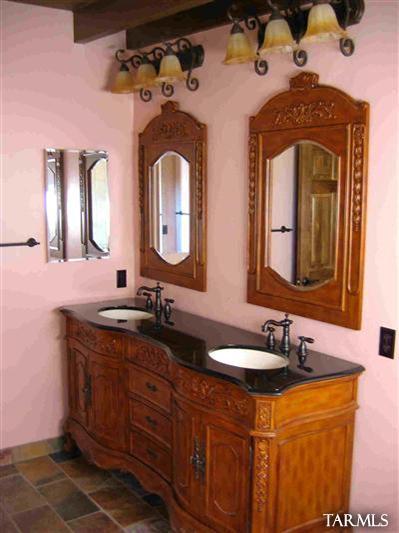 1613 East Allen Road Tucson, AZ 85719 - Photo 13 of 19 Gallery Image 13