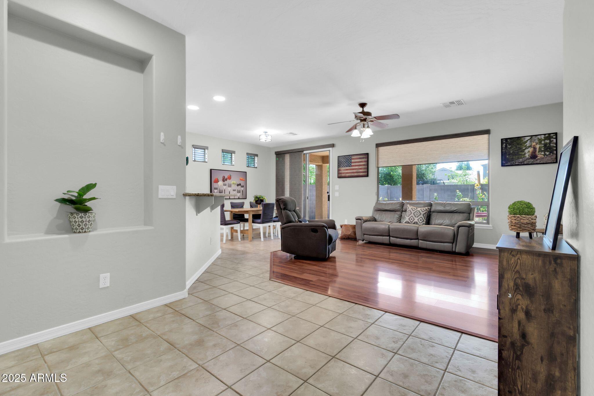 4323 South Ranger Trail Gilbert, AZ 85297 - Photo 6 of 54 4323 S Ranger Trl-7