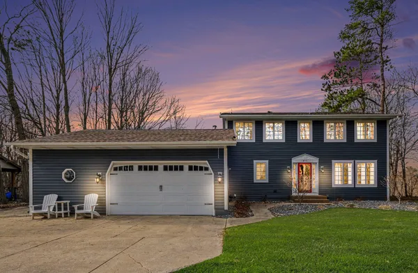 $560,000 | 415 Vista Lane, Fremont, MI 49412