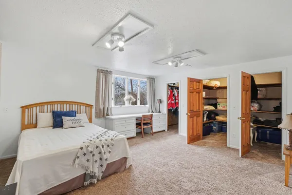 $560,000 | 415 Vista Lane, Fremont, MI 49412