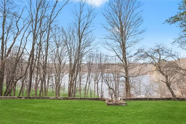 $560,000 | 415 Vista Lane, Fremont, MI 49412