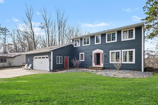 $560,000 | 415 Vista Lane, Fremont, MI 49412