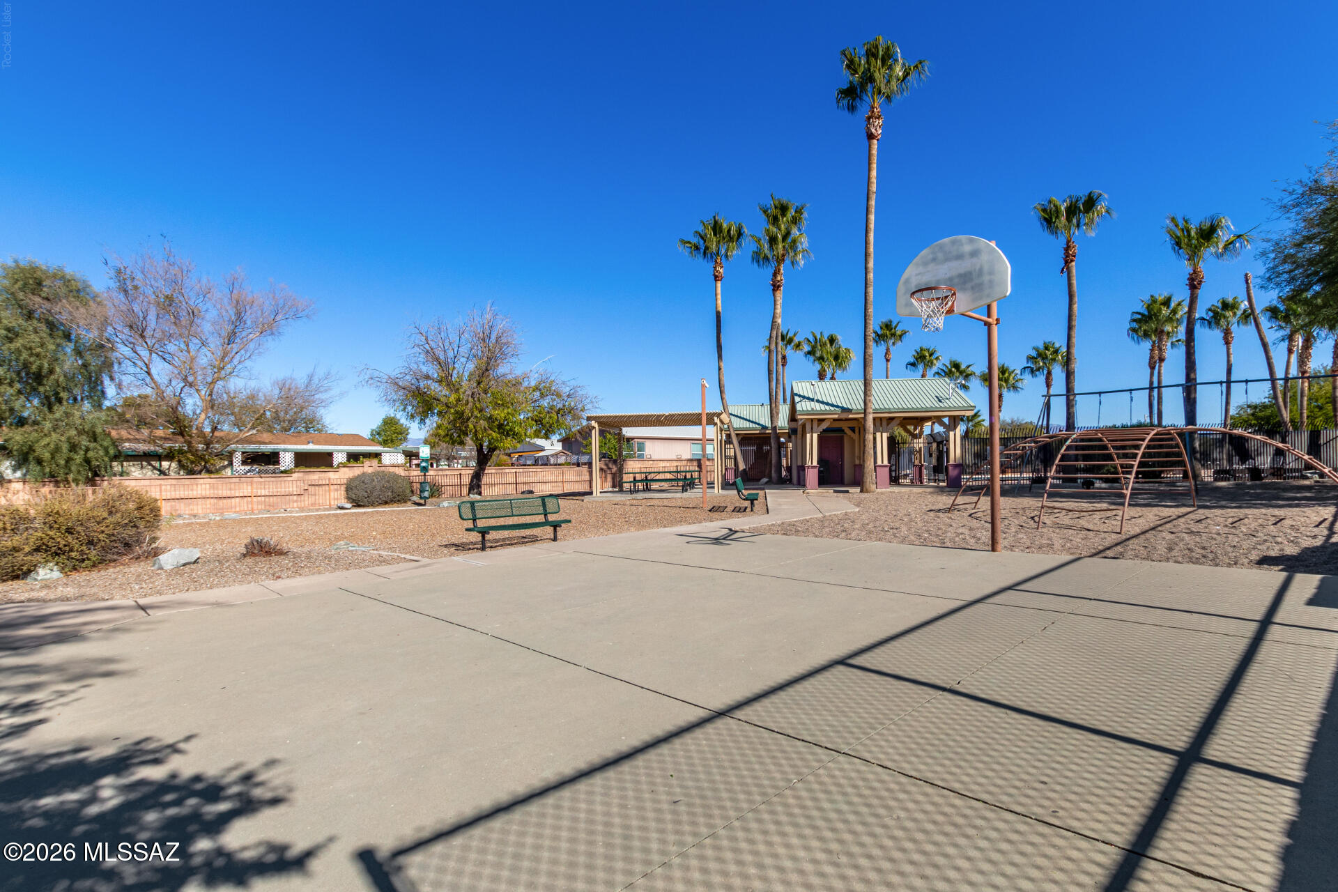7142 South Rincon Ridge Drive Tucson, AZ 85756 - Photo 37 of 40 Basketball Court