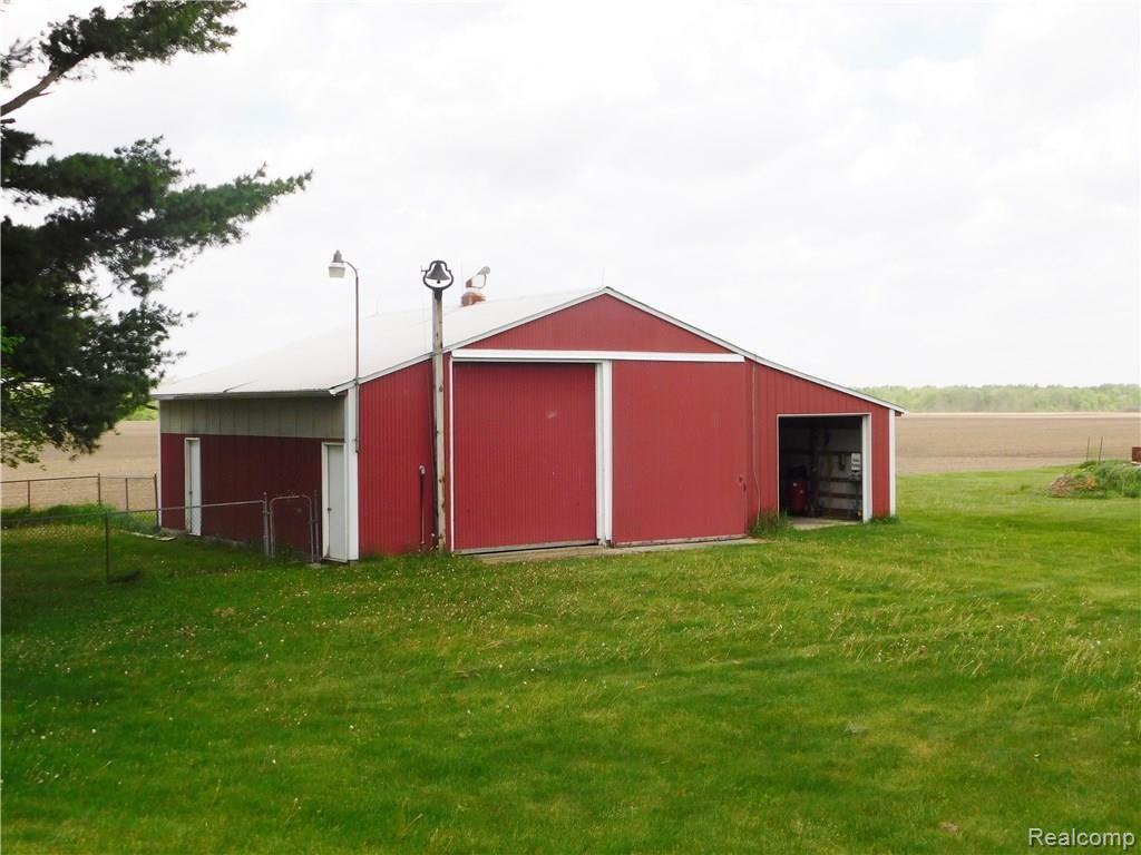 555 North Searls Road Webberville, MI 48892 - Photo 16 of 16