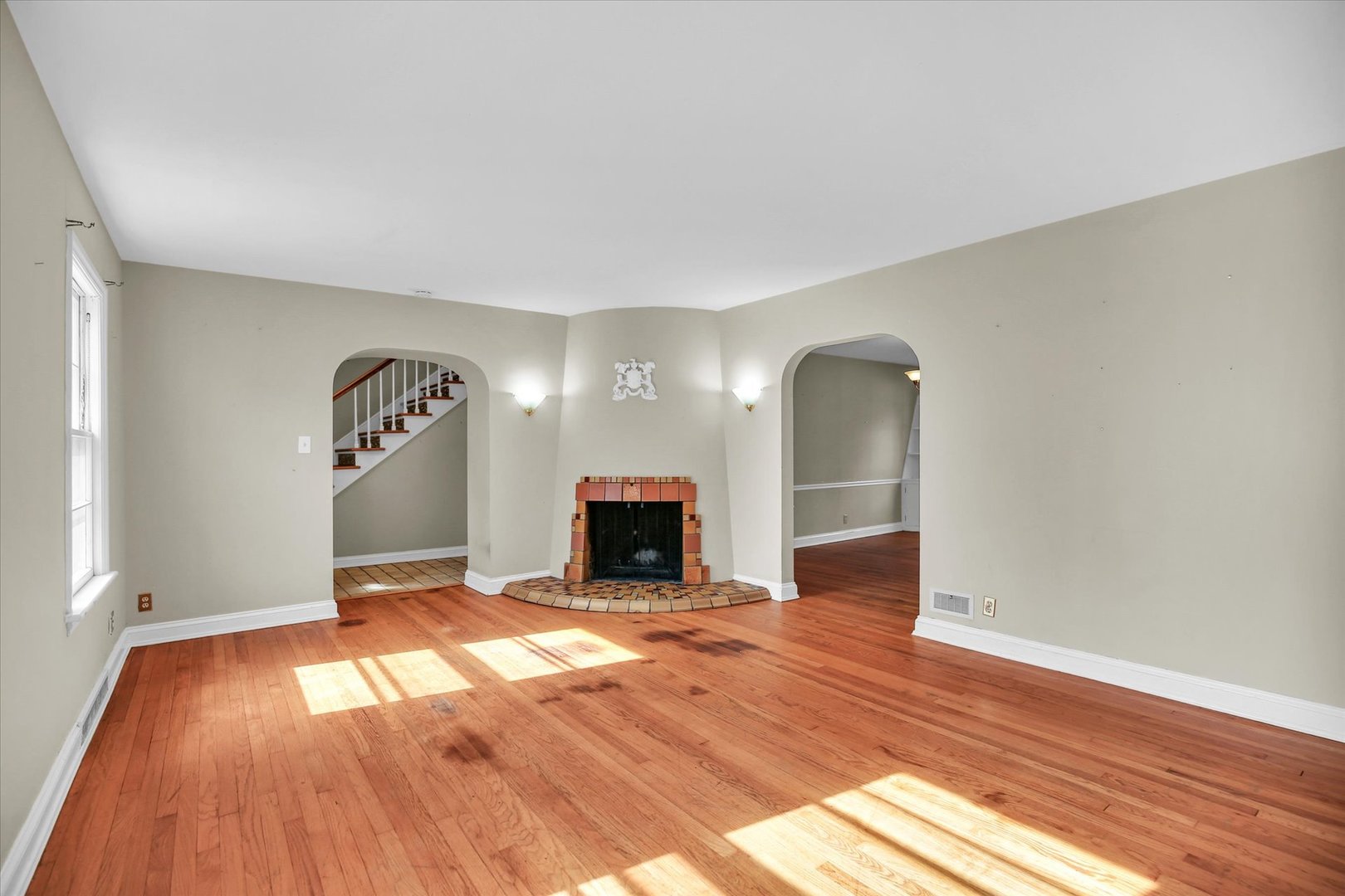 910 West Springfield Avenue Champaign, IL 61821 - Photo 6 of 34 Gallery Image 6