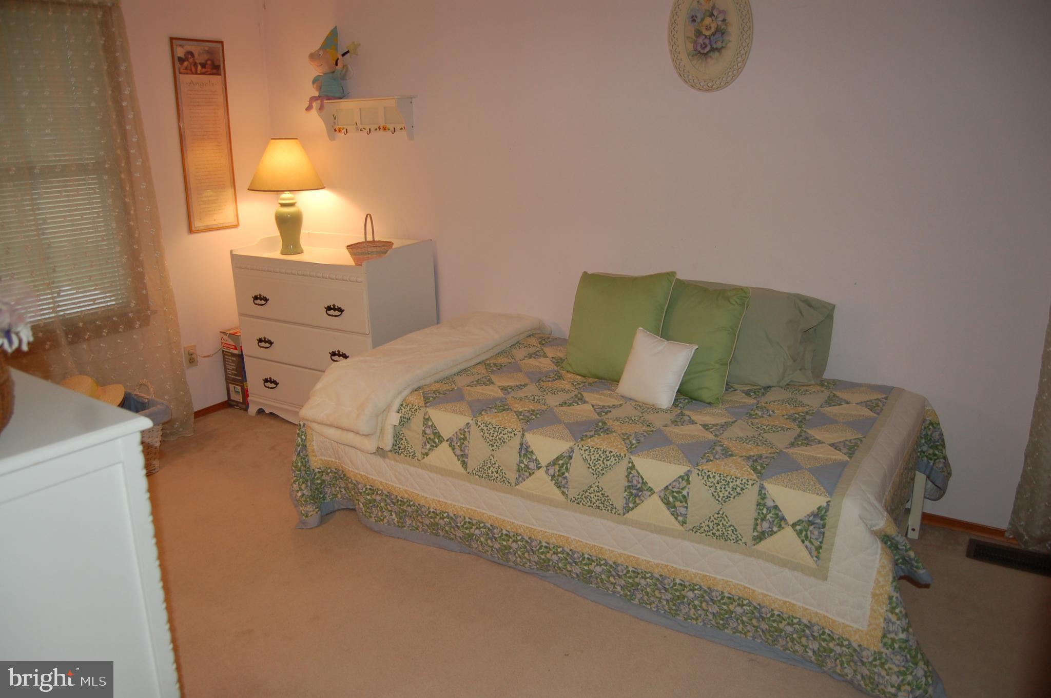 43 Gerard Road Trenton, NJ 08620 - Photo 18 of 29