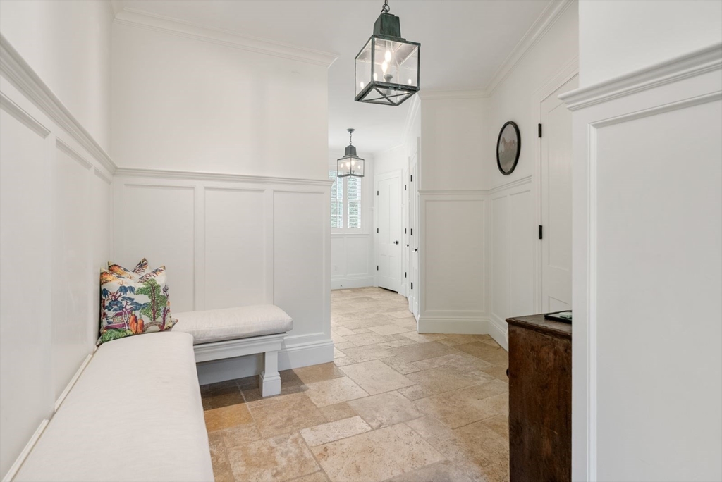 25 Kenilworth Road Wellesley, MA 02482 - Photo 32 of 42