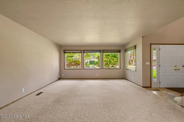 $899,900 | 3973 Fairway Drive, Coeur D'Alene, ID 83815