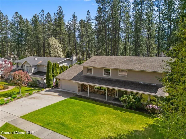$899,900 | 3973 Fairway Drive, Coeur D'Alene, ID 83815