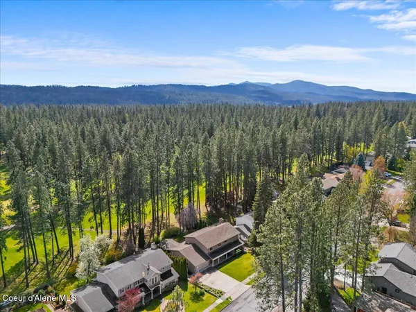 $899,900 | 3973 Fairway Drive, Coeur D'Alene, ID 83815