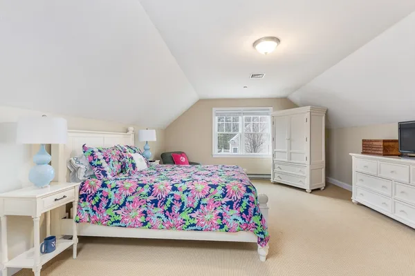 $6,000 | 239 Washington Street, Unit 12, Norwell, MA 02061