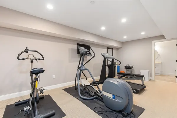 $6,000 | 239 Washington Street, Unit 12, Norwell, MA 02061