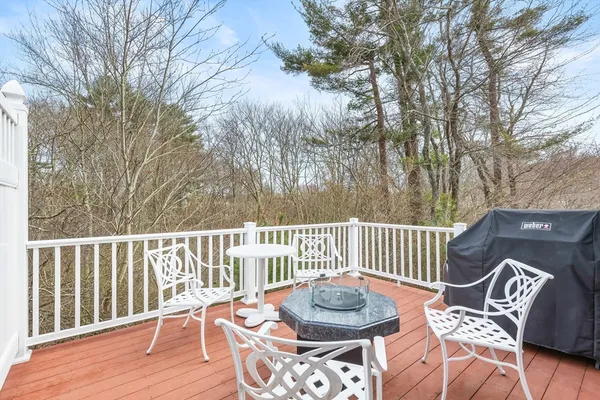 $6,000 | 239 Washington Street, Unit 12, Norwell, MA 02061