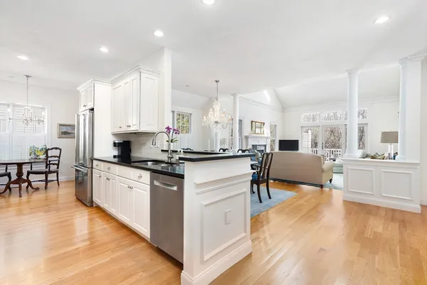 $6,000 | 239 Washington Street, Unit 12, Norwell, MA 02061