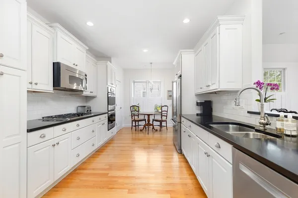 $6,000 | 239 Washington Street, Unit 12, Norwell, MA 02061