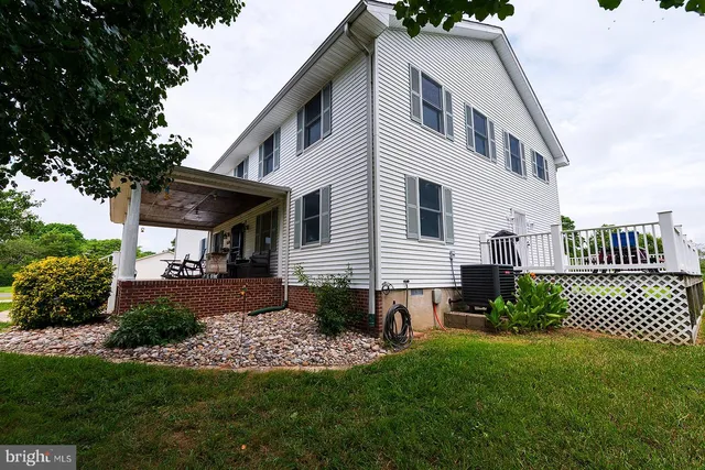 $899,900 | 2613 Hoopers Island Road, Fishing Creek, MD 21634