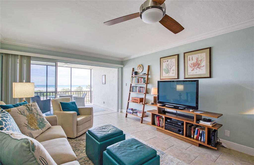 757 Beach Road, Unit 308 Sarasota, FL 34242 - Photo 28 of 37 Gallery Image 28