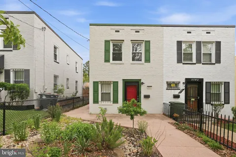 $425,000 | 3417 B Street Southeast, Washington, DC 20019