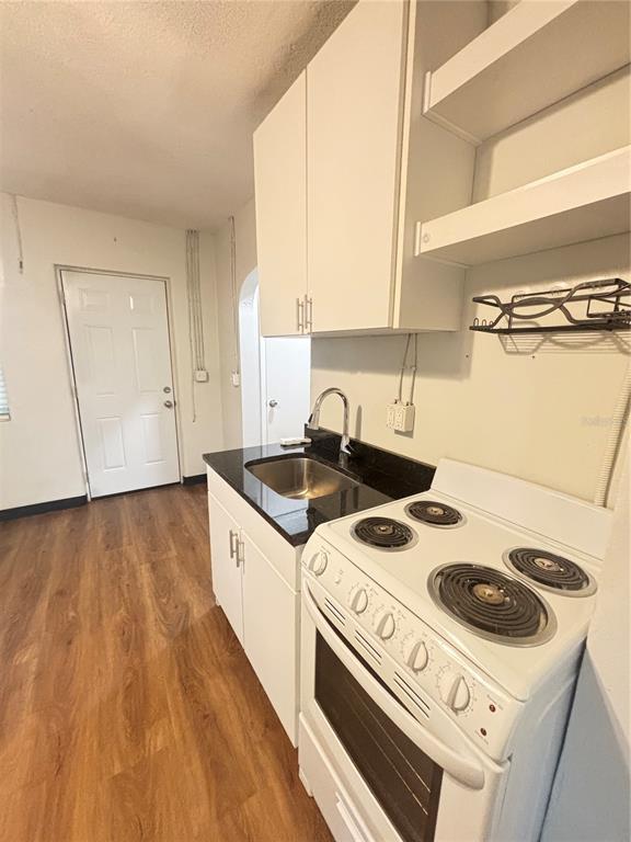 707 Rosery Road Northwest, Unit 6 Largo, FL 33770 - Photo 5 of 9 Gallery Image 5