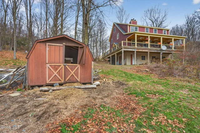 $395,000 | 427 Gilchrist Hill Road, Hartford, NY 12838