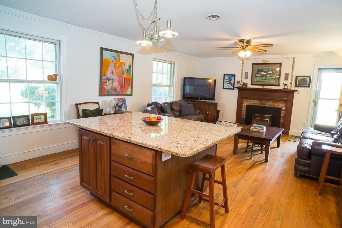 35469 Millville Road Middleburg, VA 20117 - Photo 15 of 30 Family Room
