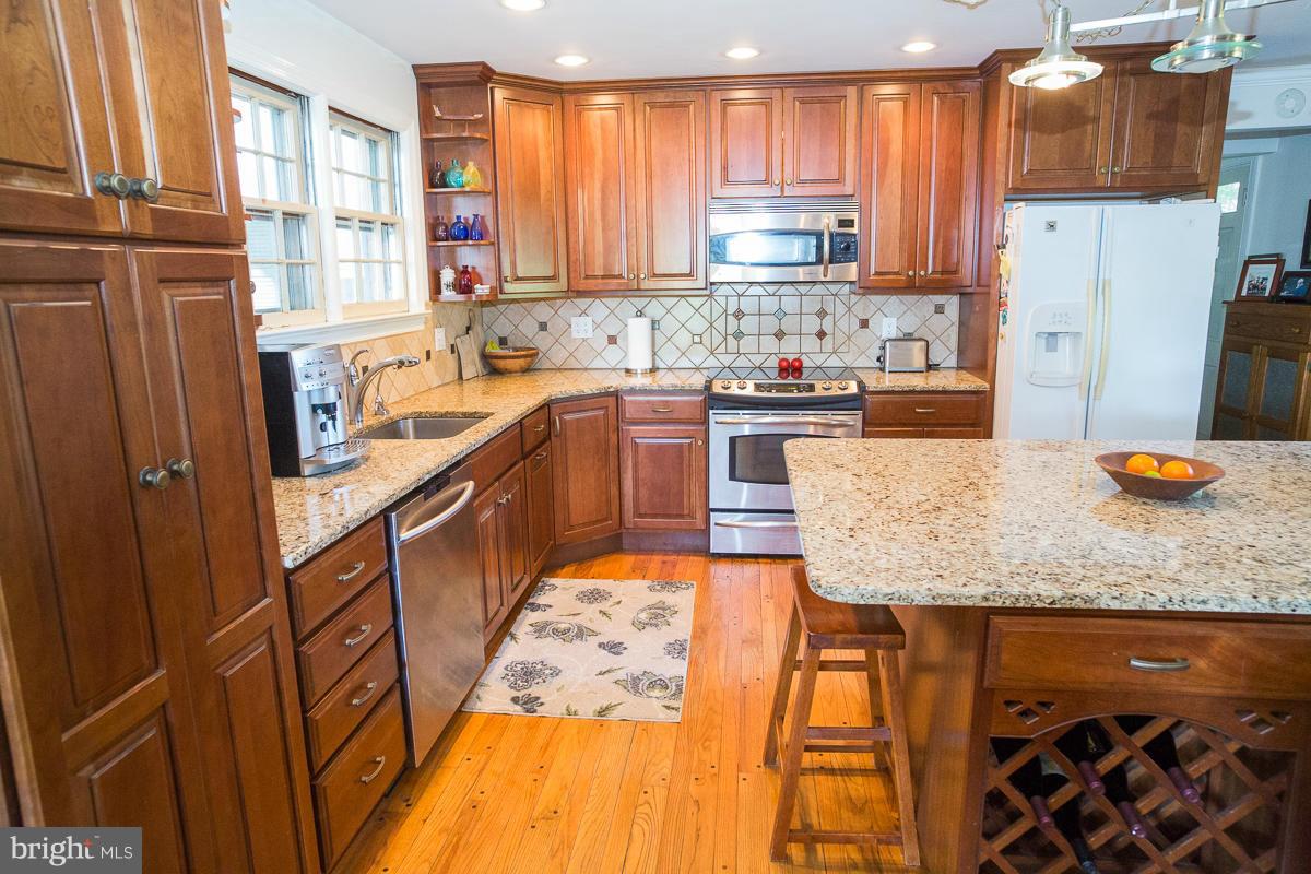 35469 Millville Road Middleburg, VA 20117 - Photo 8 of 30 Kitchen