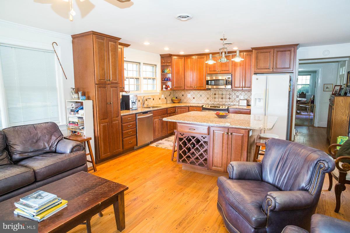35469 Millville Road Middleburg, VA 20117 - Photo 10 of 30 Kitchen