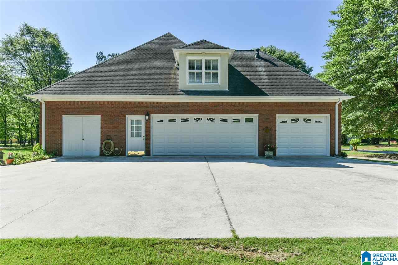 7006 Indian Ridge Drive Pelham, AL 35124 - Photo 2 of 45