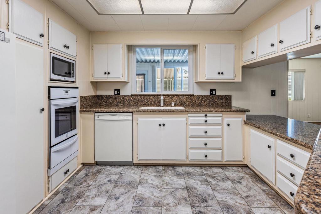 9500 Harritt Road Lakeside, CA 92040 - Photo 14 of 49