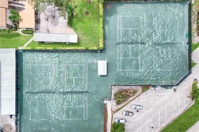 $189,900 | 5585 Trailwinds Drive, Unit 326, Fort Myers, FL 33907