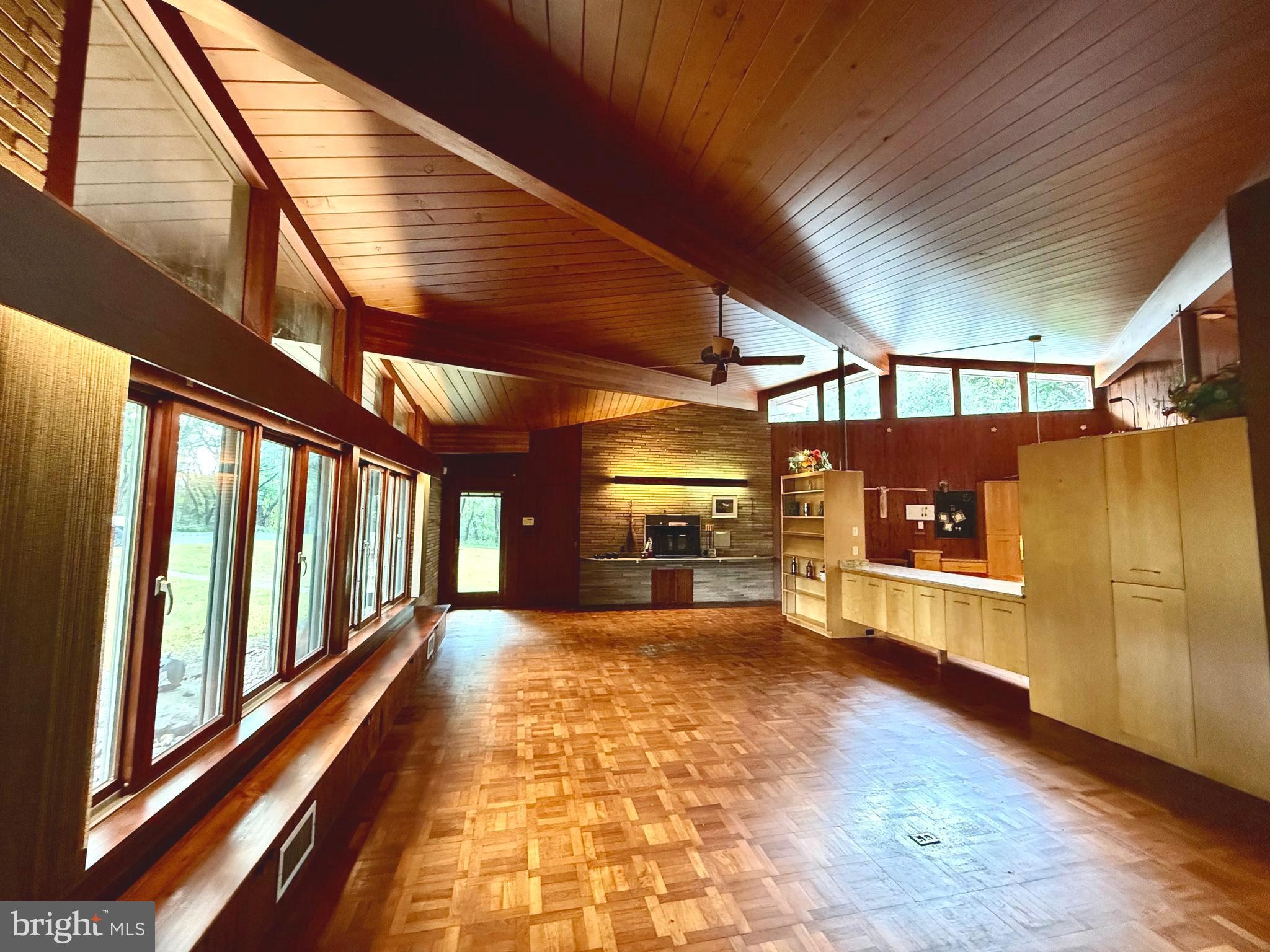 108 South Spring Valley Road Wilmington, DE 19807 - Photo 22 of 84 a view of a hallway with a large kitchen area