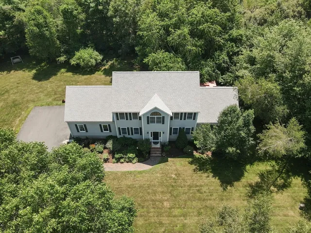 $949,000 | 3 Gilberts Way, Norton, MA 02766
