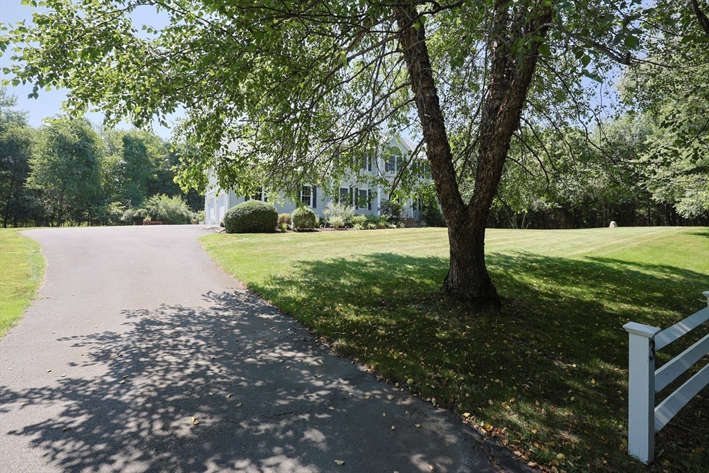 3 Gilberts Way Norton, MA 02766 - Photo 2 of 40