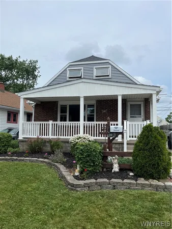$229,900 | 381 Tremont Avenue, Tonawanda, NY 14217