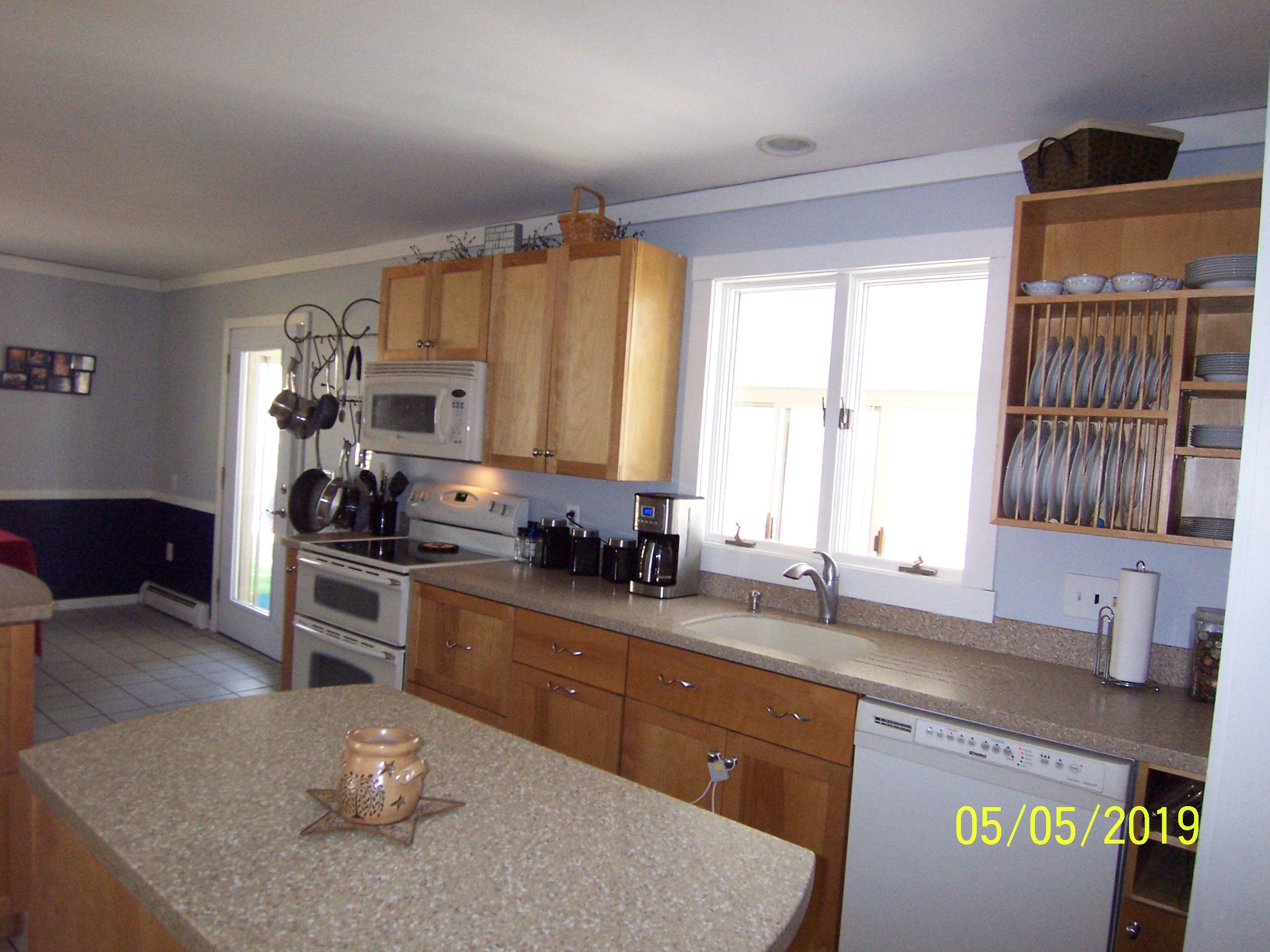 189 Lewiston Junction Road Poland, ME 04274 - Photo 9 of 34 100_4513