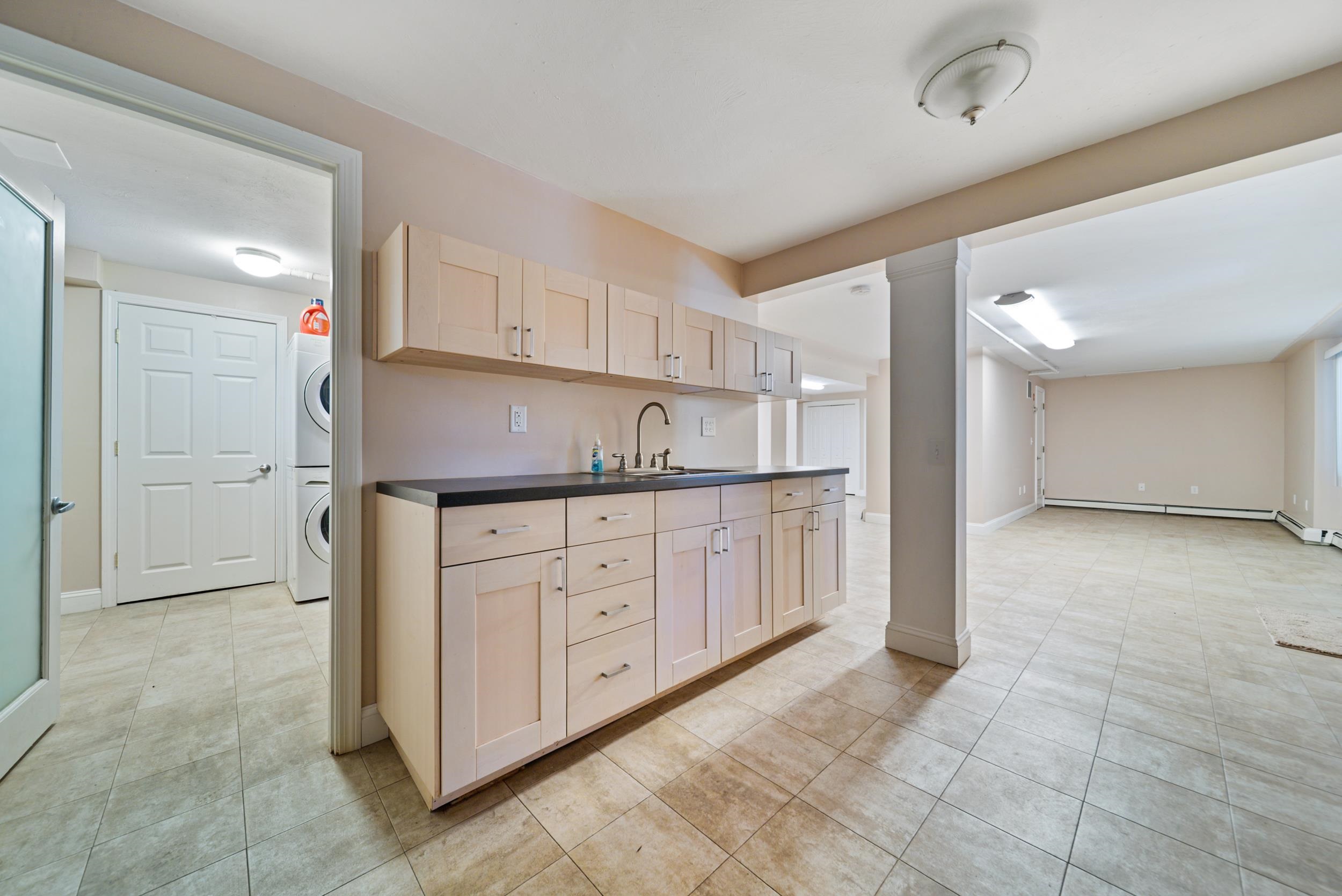 6 Lindsay Road Hooksett, NH 03106 - Photo 24 of 44