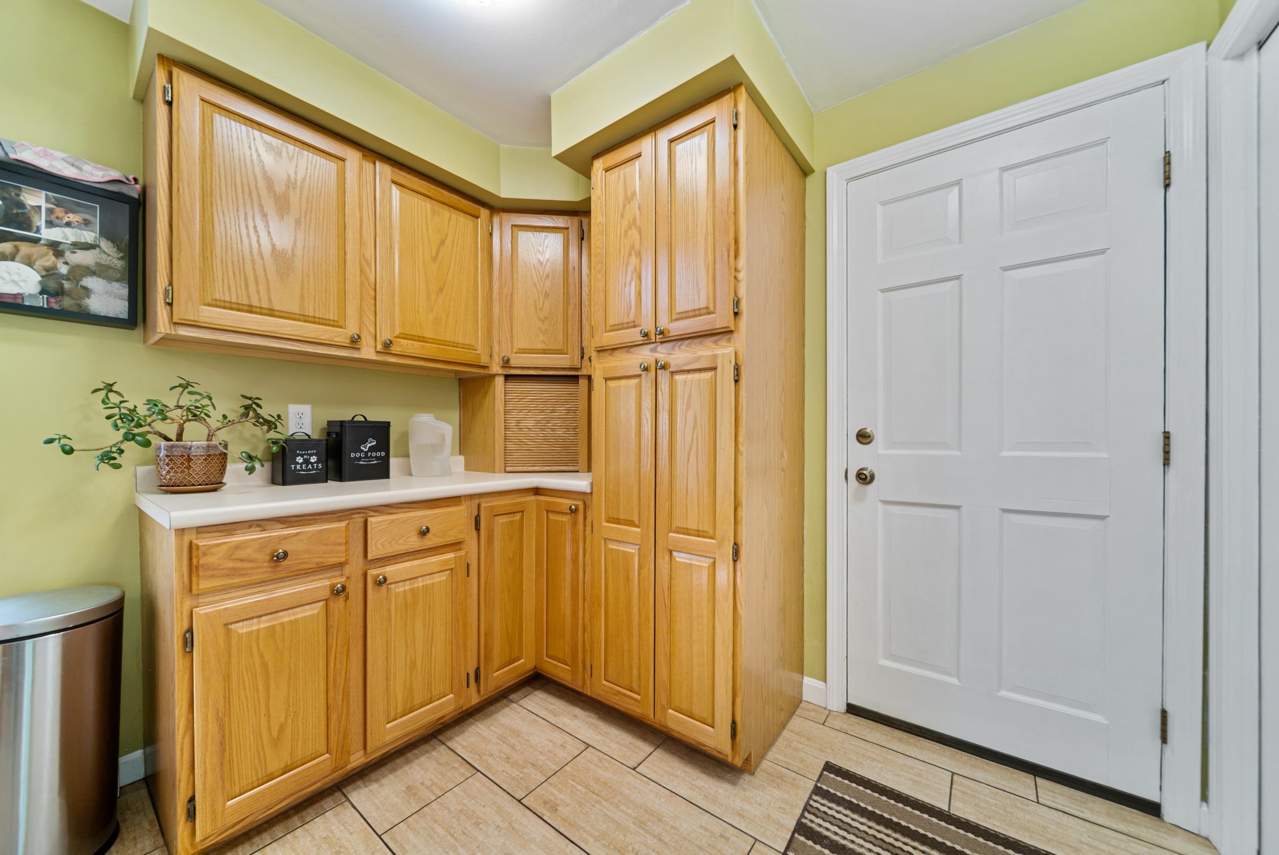 6 Lindsay Road Hooksett, NH 03106 - Photo 6 of 44