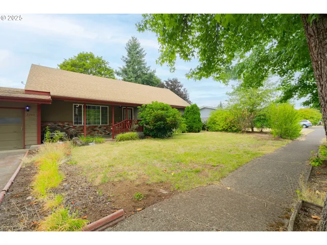 $555,000 | 3202 Northeast 150th Avenue, Vancouver, WA 98682