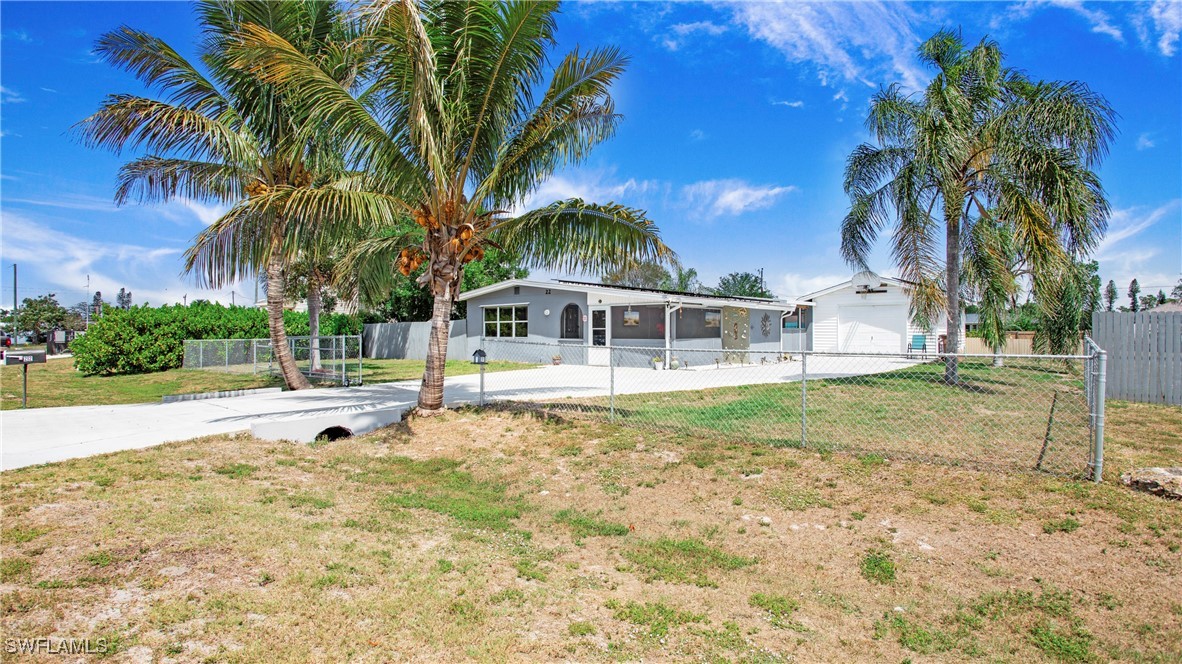 22 Illinois Road Lehigh Acres, FL 33936 - Photo 3 of 36