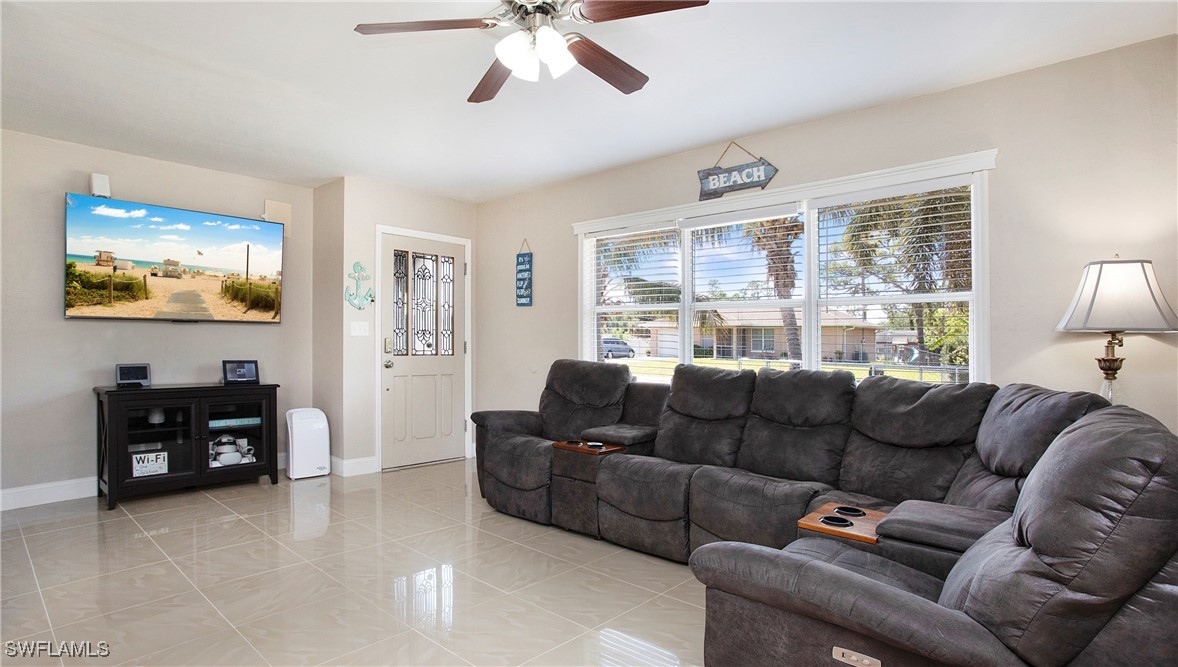 22 Illinois Road Lehigh Acres, FL 33936 - Photo 5 of 36