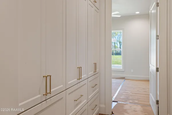 $860,000 | 117 Leaning Oak Drive, Lafayette, LA 70508