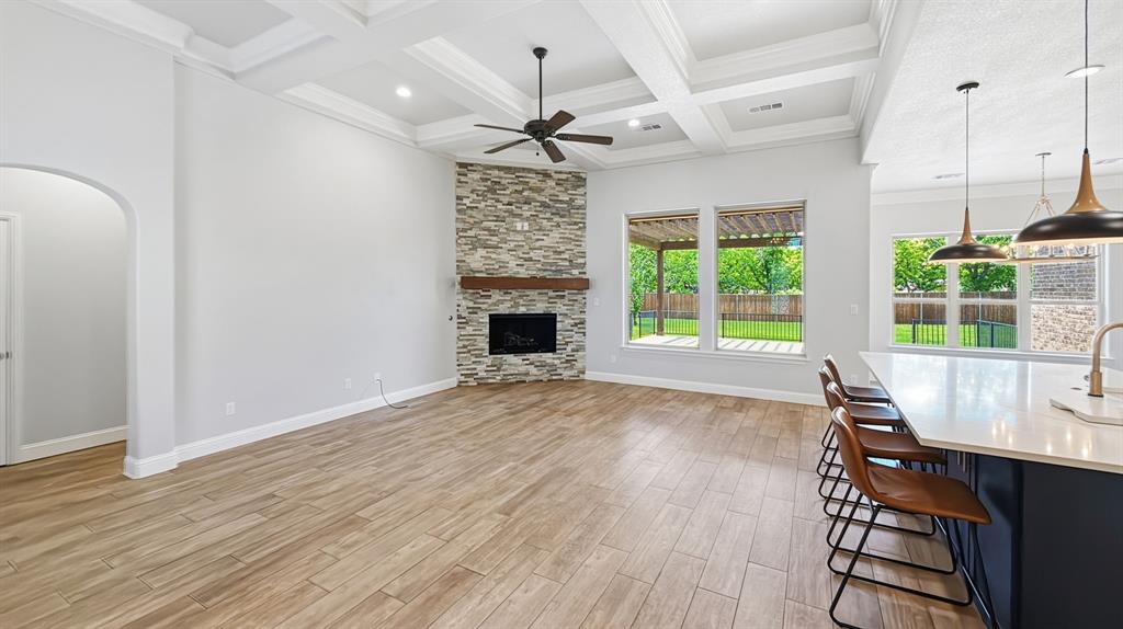 9709 Bellechase Road Granbury, TX 76049 - Photo 4 of 38