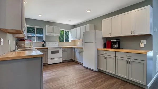 $279,900 | 180 East Sanborn Road, Lake City, MI 49651