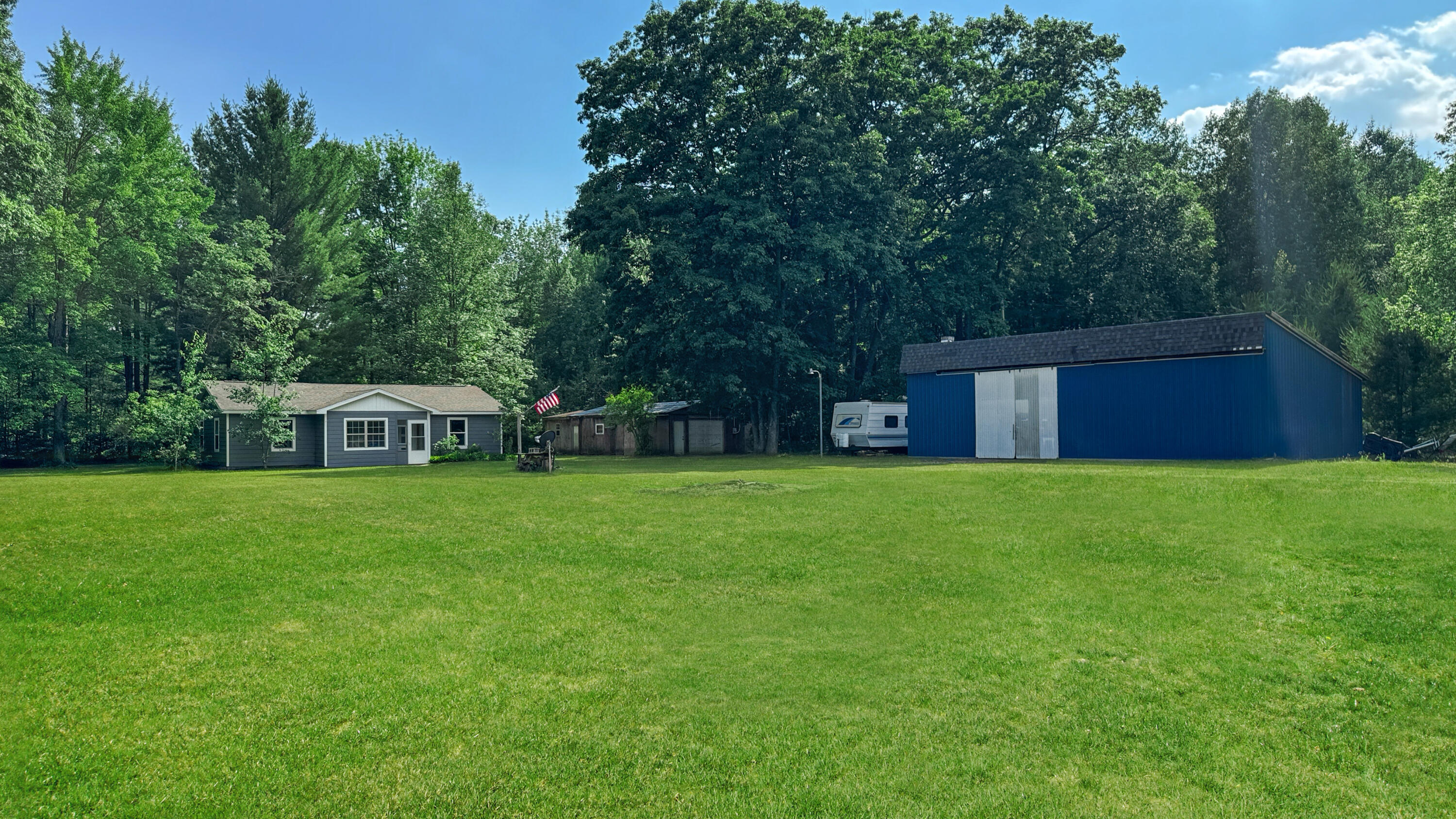 180 East Sanborn Road Lake City, MI 49651 - Photo 2 of 36 Greg Bosscher (22)