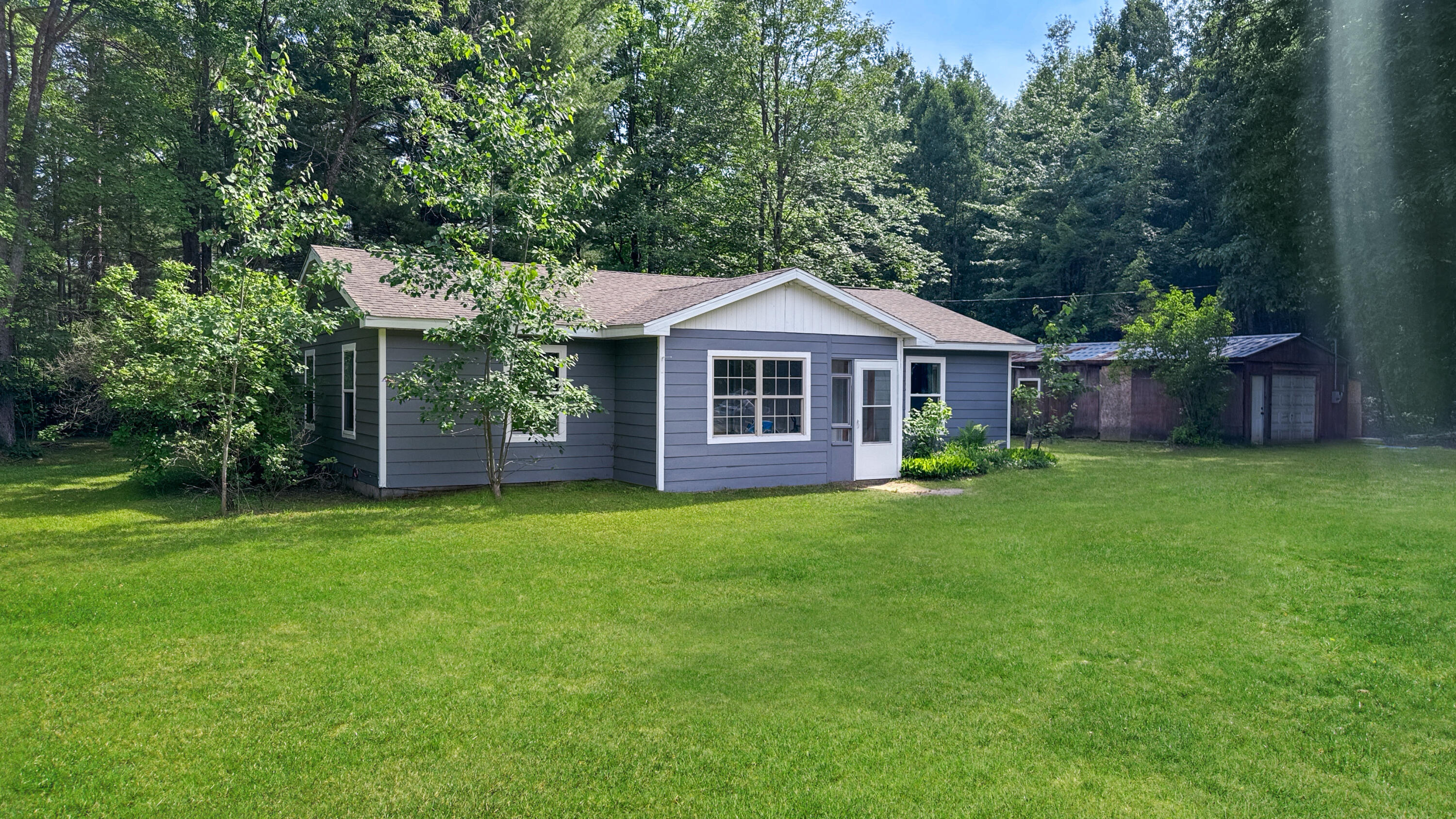 180 East Sanborn Road Lake City, MI 49651 - Photo 3 of 36 Greg Bosscher (25)