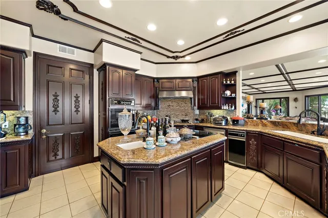 $14,950,000 | 12 Rocky Point Road, Corona del Mar, CA 92625